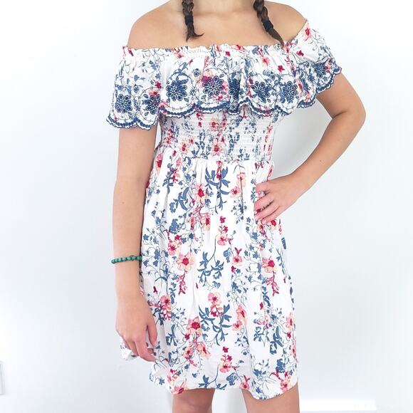 Xhilaration Floral Dress Size Medium Off Shoulder Summer Boho, Romantic, Girlie - Picture 1 of 7